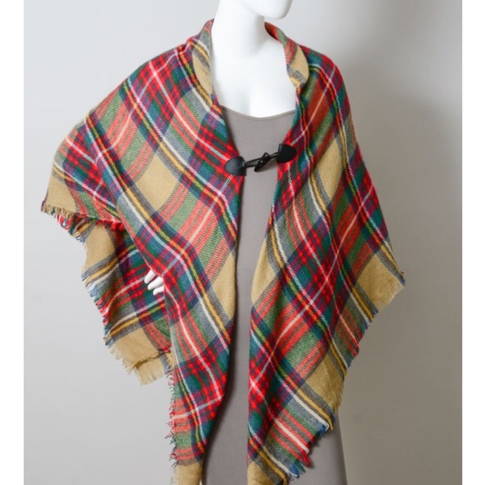 Flannel Poncho - Picture 4 of 5